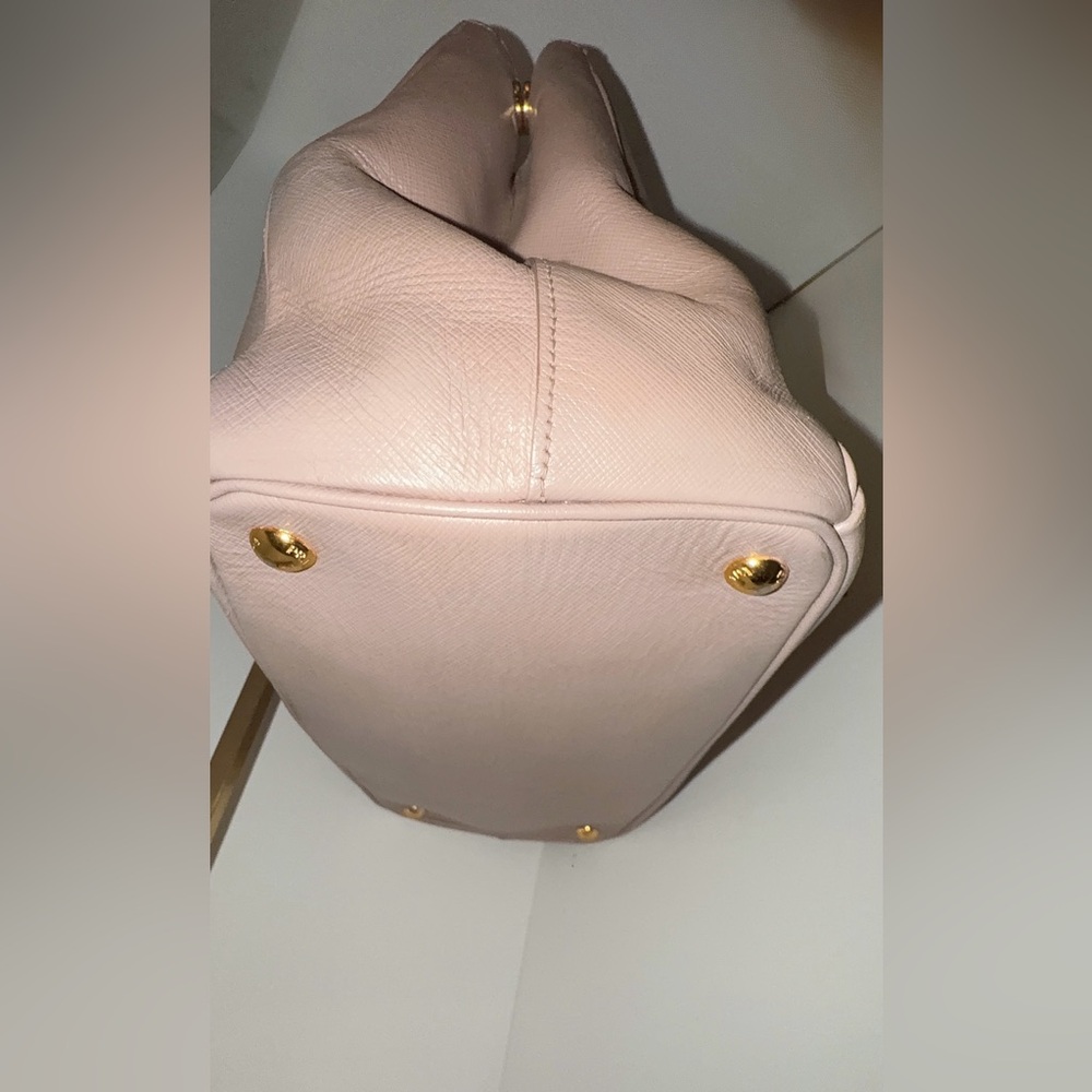 Prada Blush Pink Saffiano Satchel with Gold Hardware - Picture 3 of 15